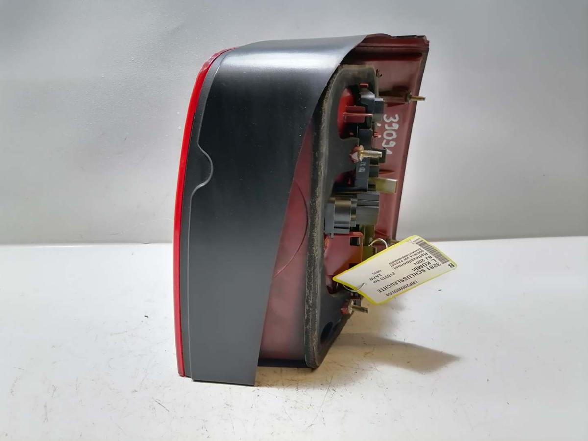 VW Passat 3BG original Rücklicht Rückleuchte Schlussleuchte links Kombi Bj.2004